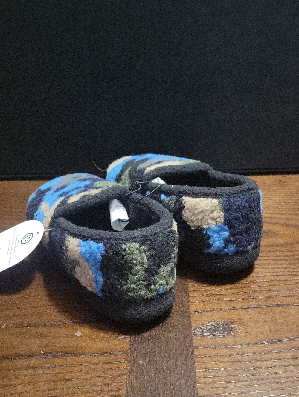 Kids' Cozy Camo Fleece Slip-On Slippers - Blue & Green.  T16